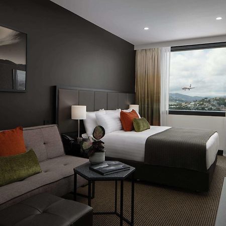 Rydges Wellington Airport Hotel Bagian luar foto