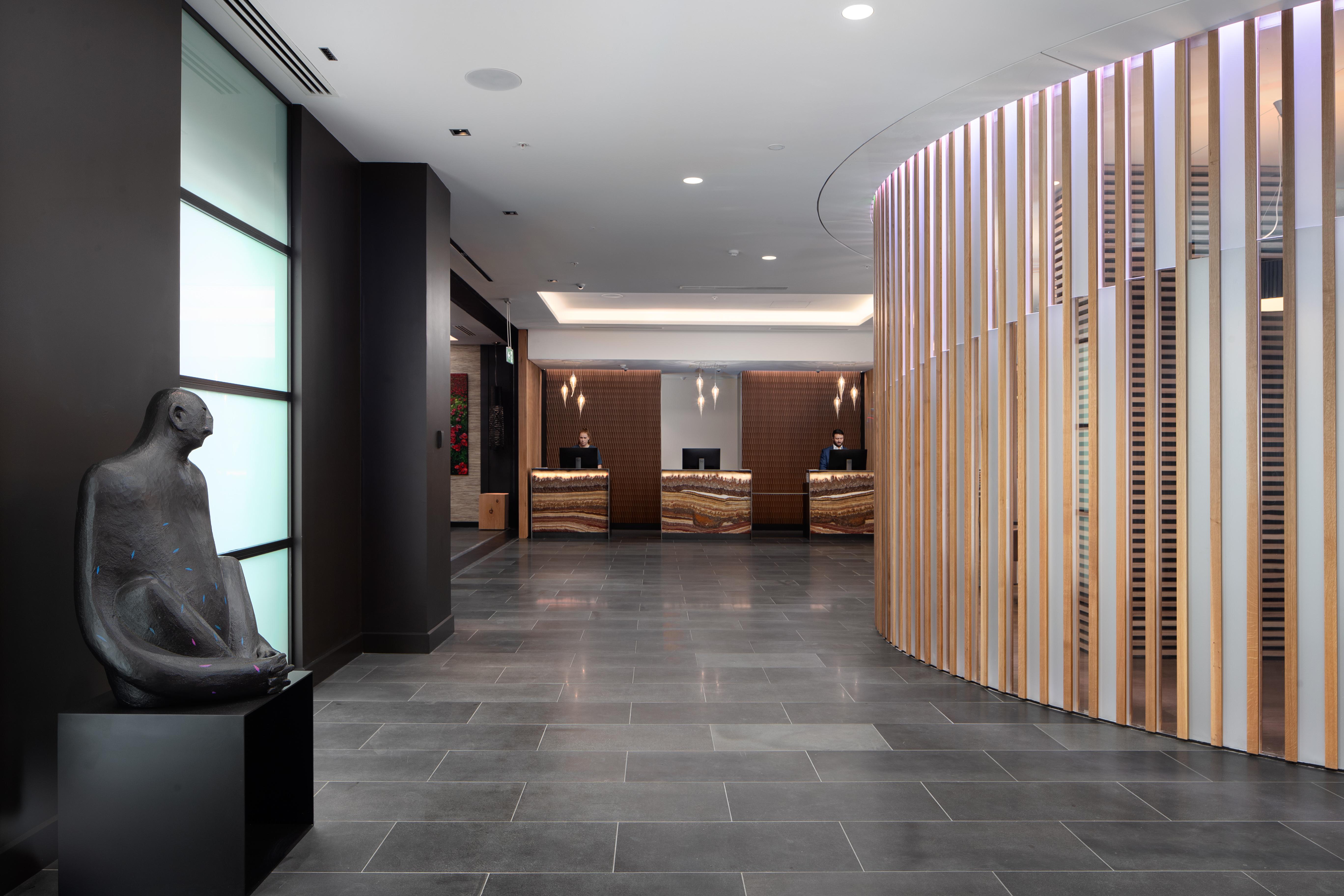 Rydges Wellington Airport Hotel Bagian luar foto